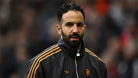  Amorim không cho phép Zirkzee rời MU trong tháng 1